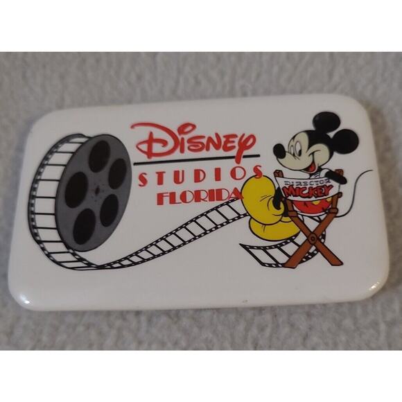 Vintage Disney MGM Studios Star Tours Pin Button Special TV Merchandise Director - Picture 2 of 7